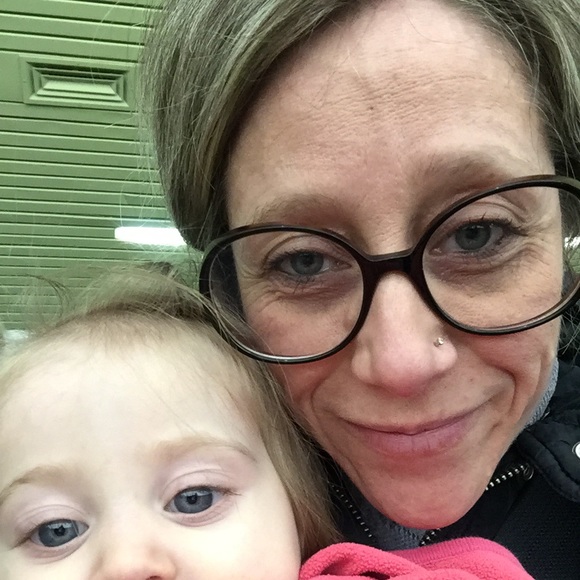 Meet your Posher, Charlotte - Picture 1 of 1